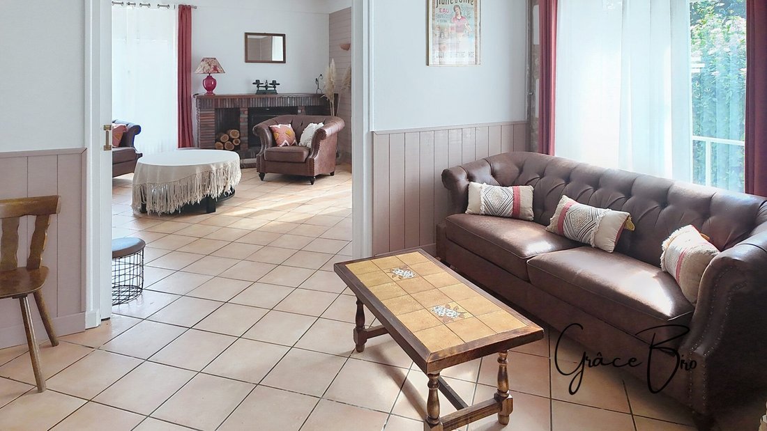 House in Rom, Nouvelle-Aquitaine, France 3 - 17468723