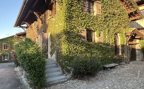 Casa a Yvoire, Auvergne-Rodano-Alpi, Francia 1