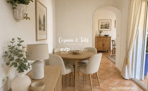 Villa in Ville-Les Saquedes-Le Bouillonnet, Sainte-Maxime, France 1