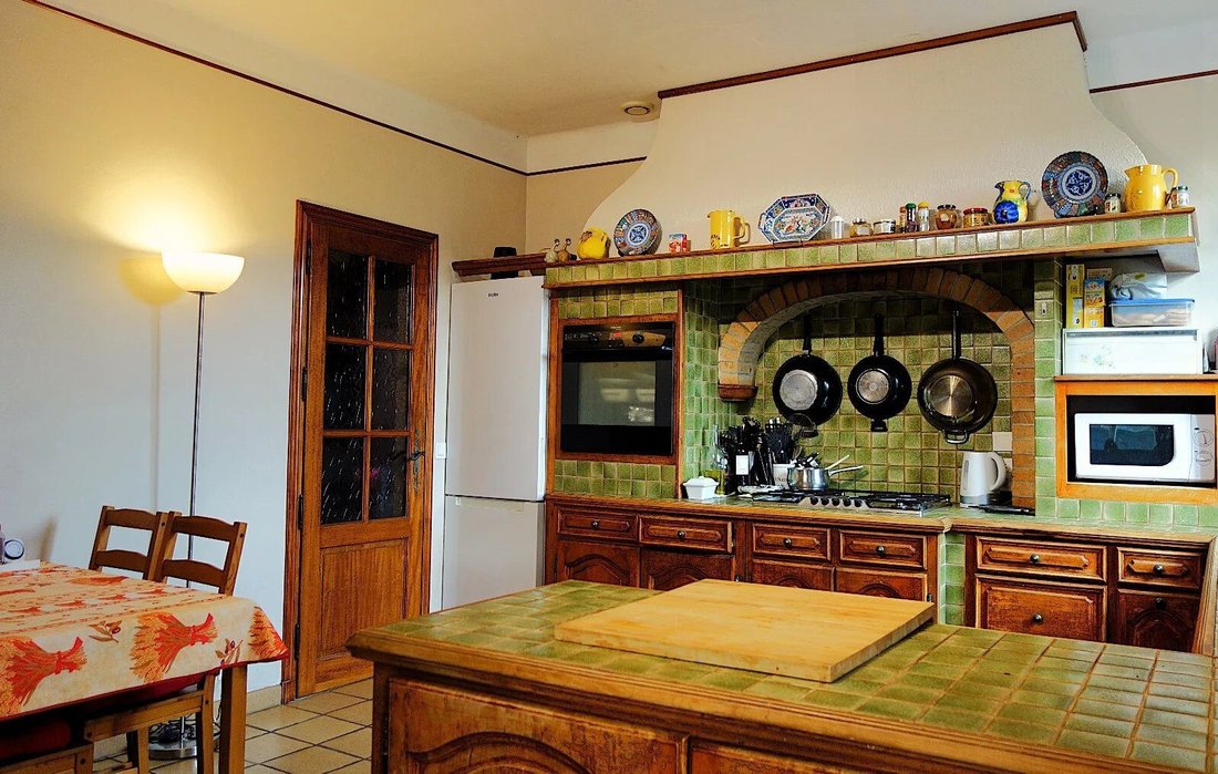 Country House in Entrechaux, Provence-Alpes-Côte d'Azur, France 3 - 16914479