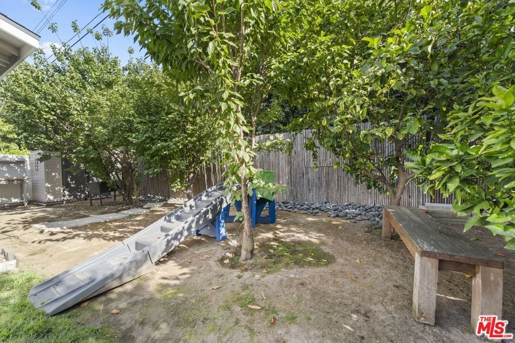House in Los Angeles, California, United States 5 - 18545162
