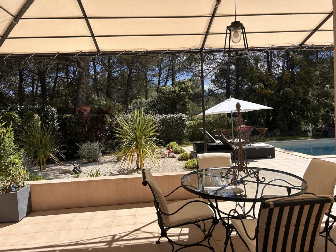 Villa in Mallemort, Provence-Alpes-Côte d'Azur, France 1 - 17857315