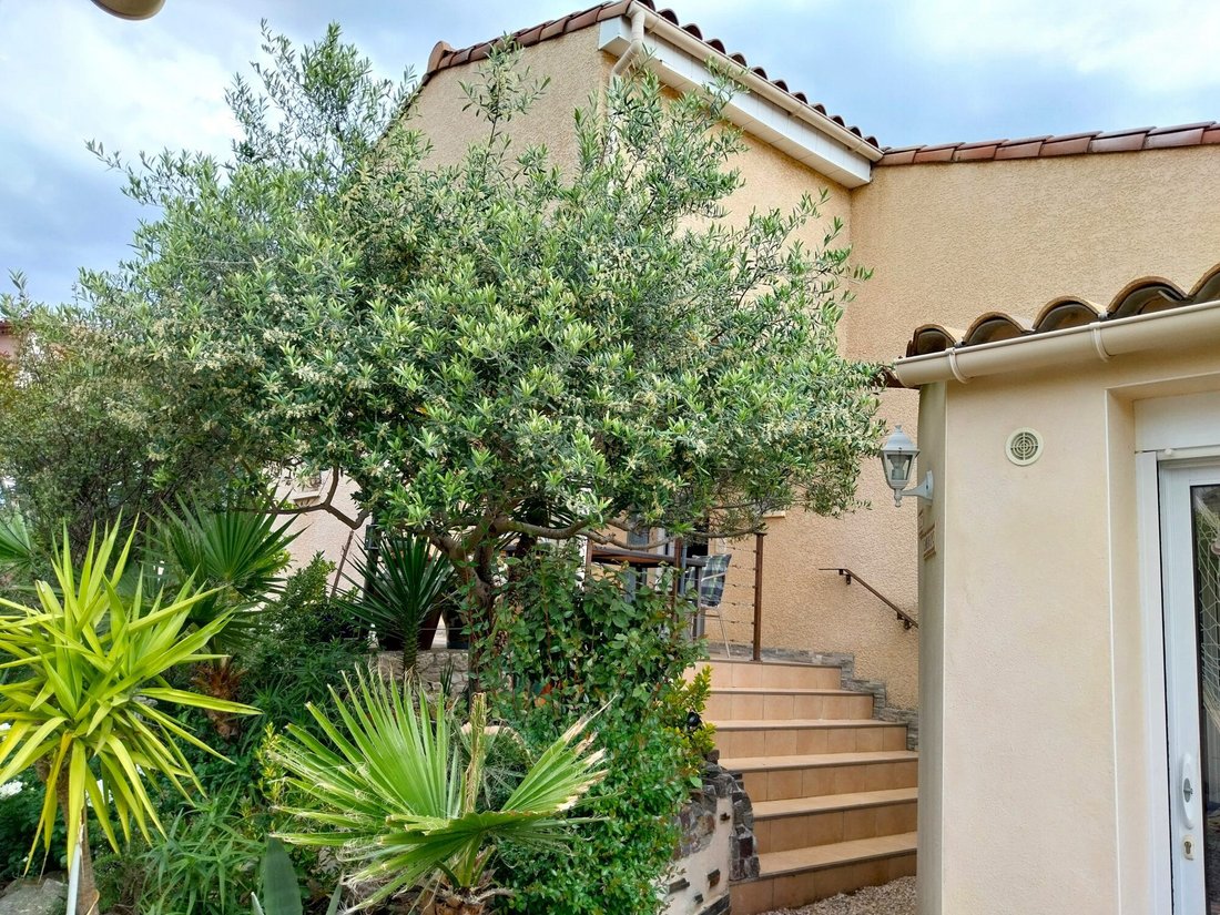 Villa in Centre Ville, Clermont-l'Hérault, France 5 - 18151454