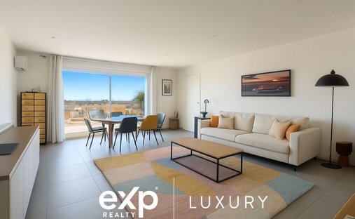 Apartment in Granettes-Jauberte-Sainte Anne, Aix-en-Provence, France 1