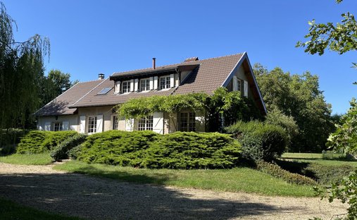 Garnerans, Auvergne-Rodano-Alpi, Francia 1