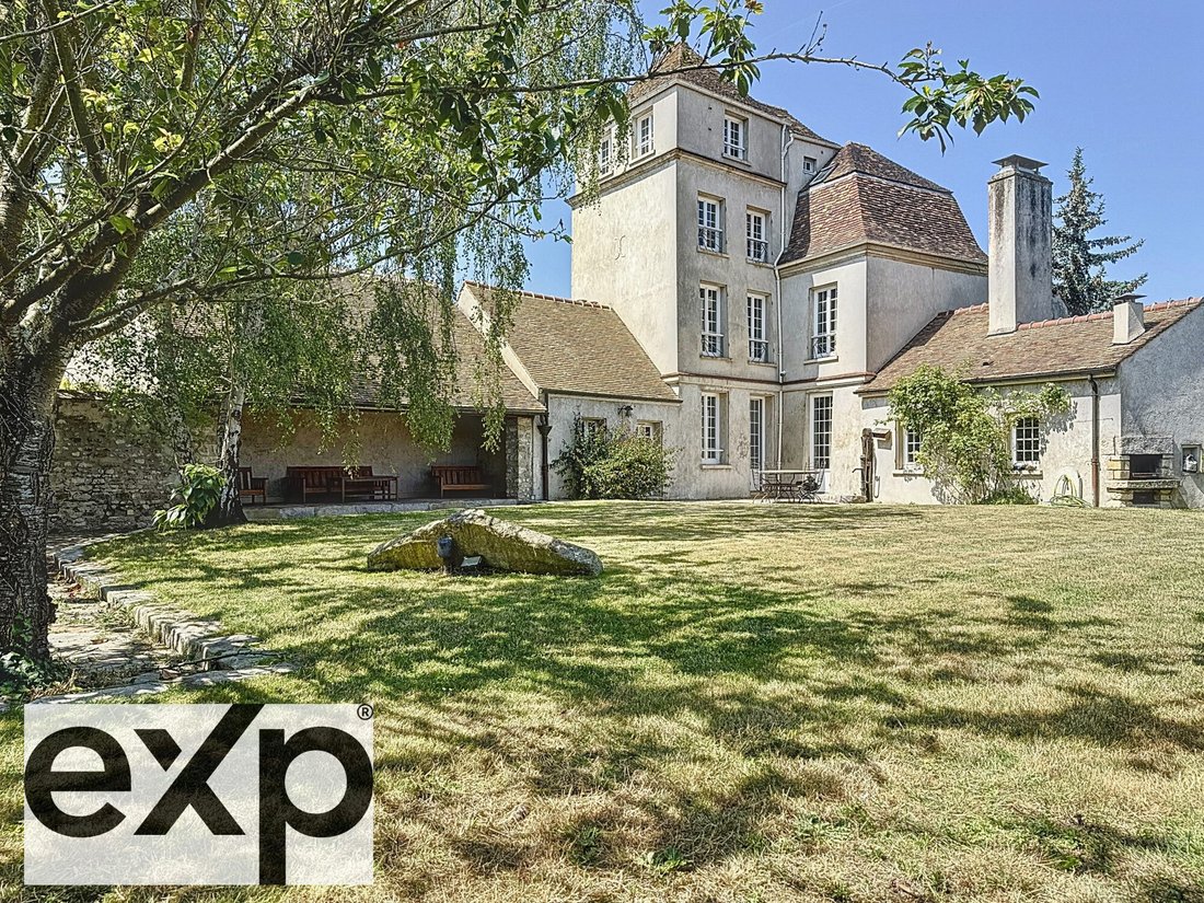 House in Mantes-la-Jolie, Ile-de-France, France 1 - 18186231