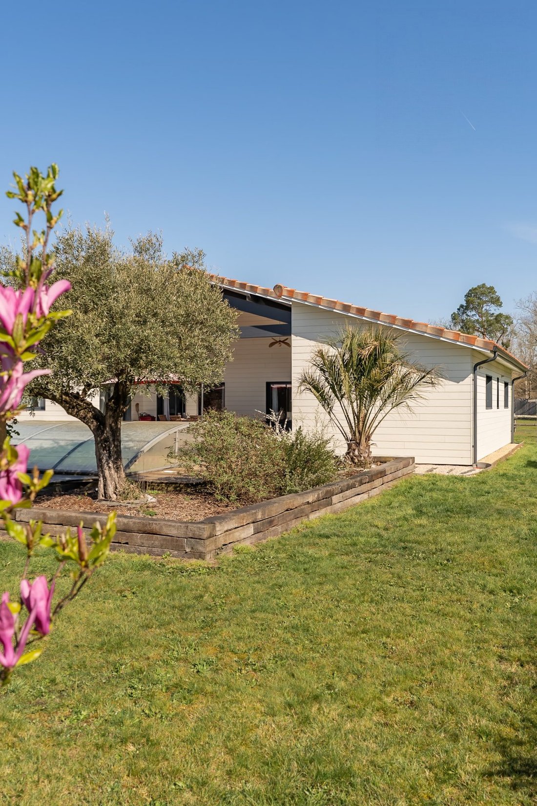 House in Salles, Nouvelle-Aquitaine, France 1 - 17508344