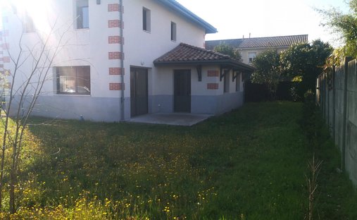 House in Villenave-d'Ornon, Nouvelle-Aquitaine, France 1