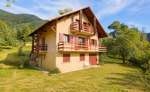 House in Guillestre, Provence-Alpes-Côte d'Azur, France 1