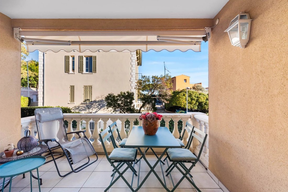 Apartment in Ville-Les Saquedes-Le Bouillonnet, Sainte-Maxime, France 2 - 16822990