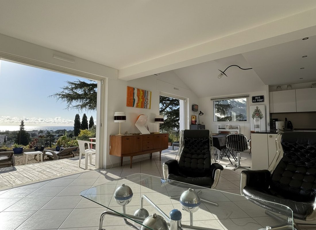 House in Le Dramont-Agay-Anthéor-Le Trayas, Saint-Raphaël, France 1 - 17072493