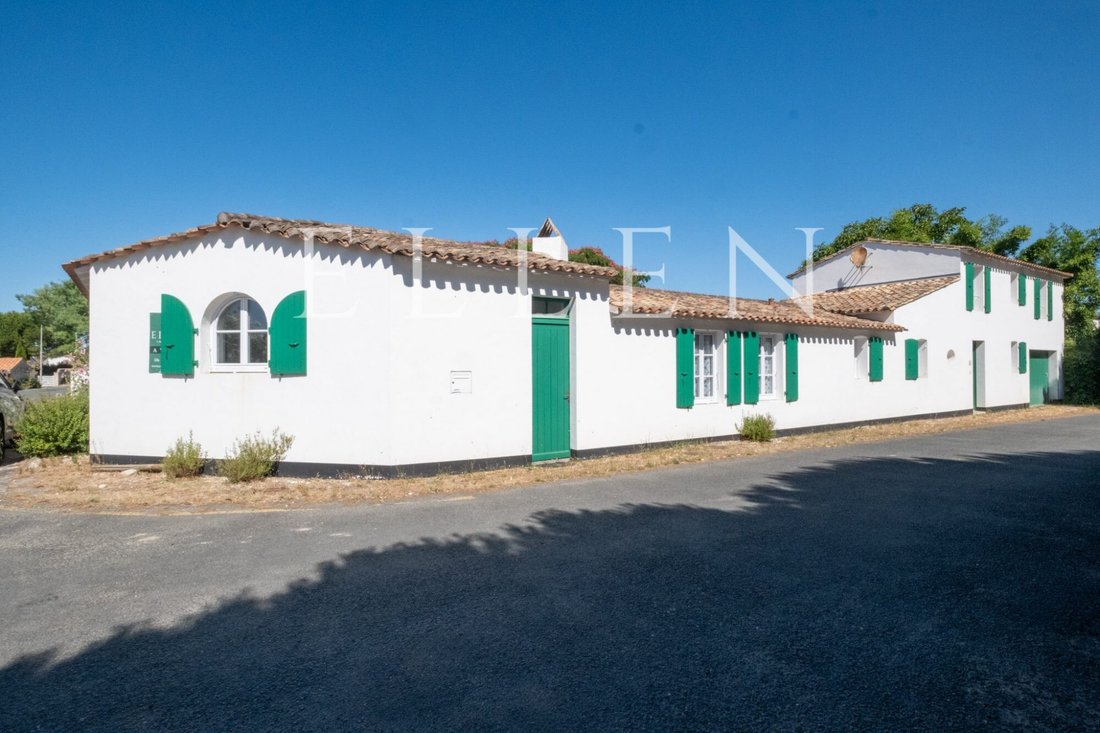 House in Le Bois-Plage-en-Ré, Nouvelle-Aquitaine, France 3 - 17739933