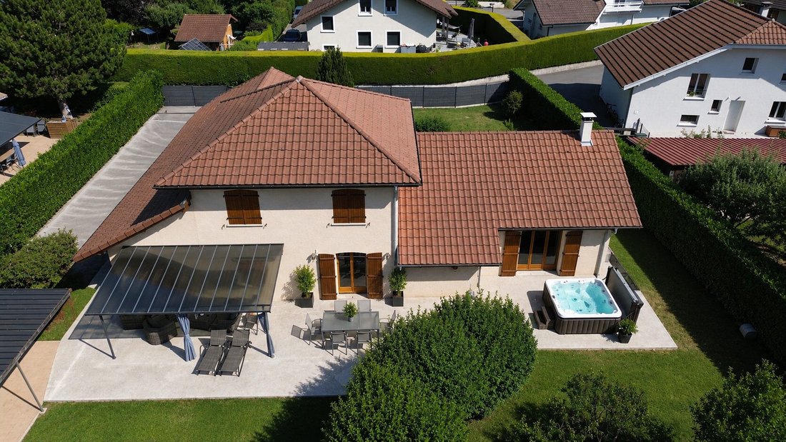 House in Lully, Auvergne-Rhône-Alpes, France 2 - 18256984