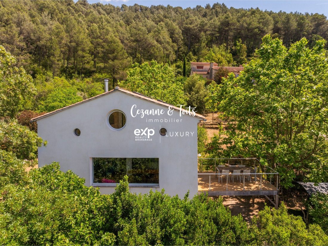 House in Saint-Zacharie, Provence-Alpes-Côte d'Azur, France 4 - 18489464