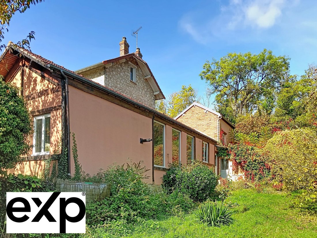 House in Giverny, Normandy, France 2 - 17315280