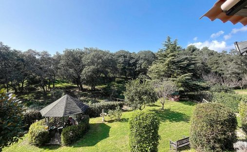 Villa in Le Dramont-Agay-Anthéor-Le Trayas, Saint-Raphaël, France 1