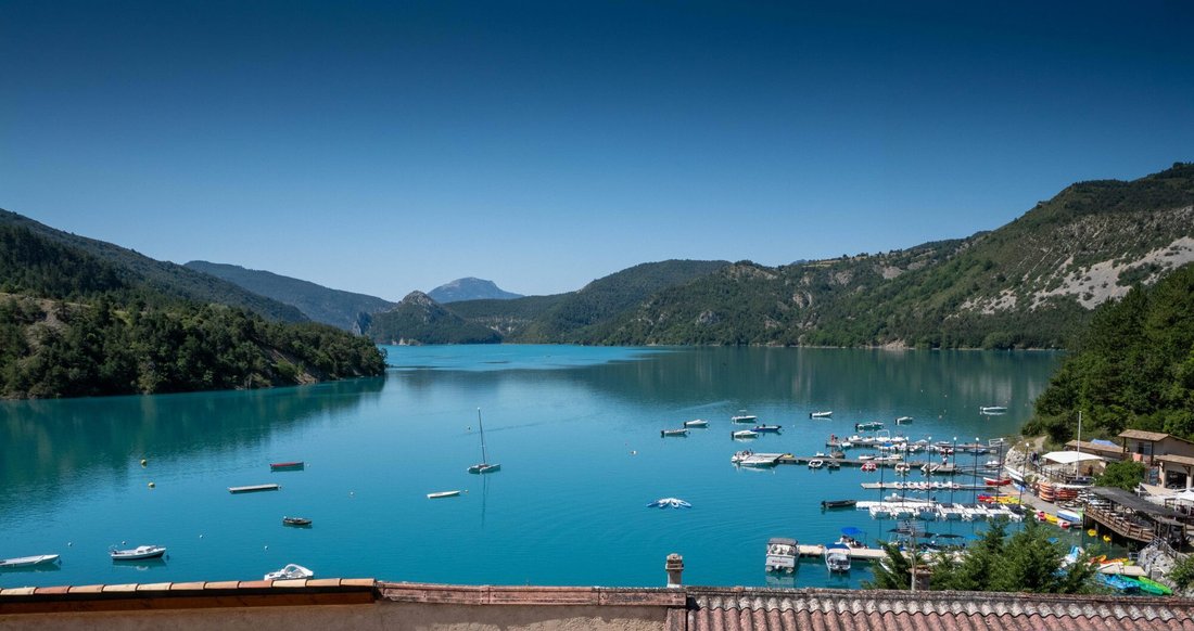 House in Saint-Julien-du-Verdon, Provence-Alpes-Côte d'Azur, France 1 - 18410774