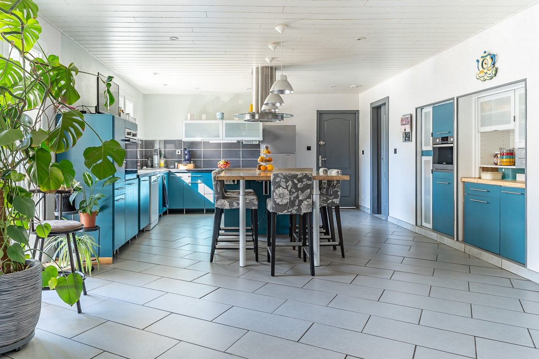 Villa in Lugos, Nouvelle-Aquitaine, France 3 - 17508343
