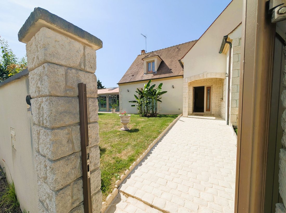 Villa in Favrieux, Ile-de-France, France 5 - 18369777