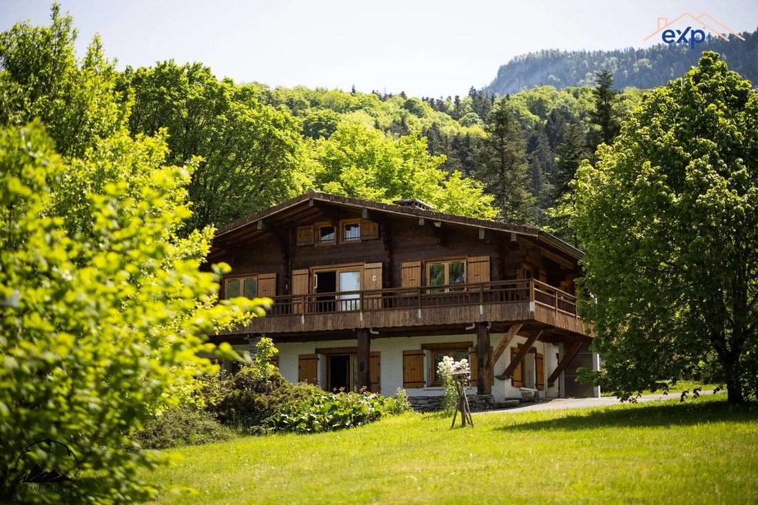 Villa in Giez, Auvergne-Rhône-Alpes, France 1 - 16834418