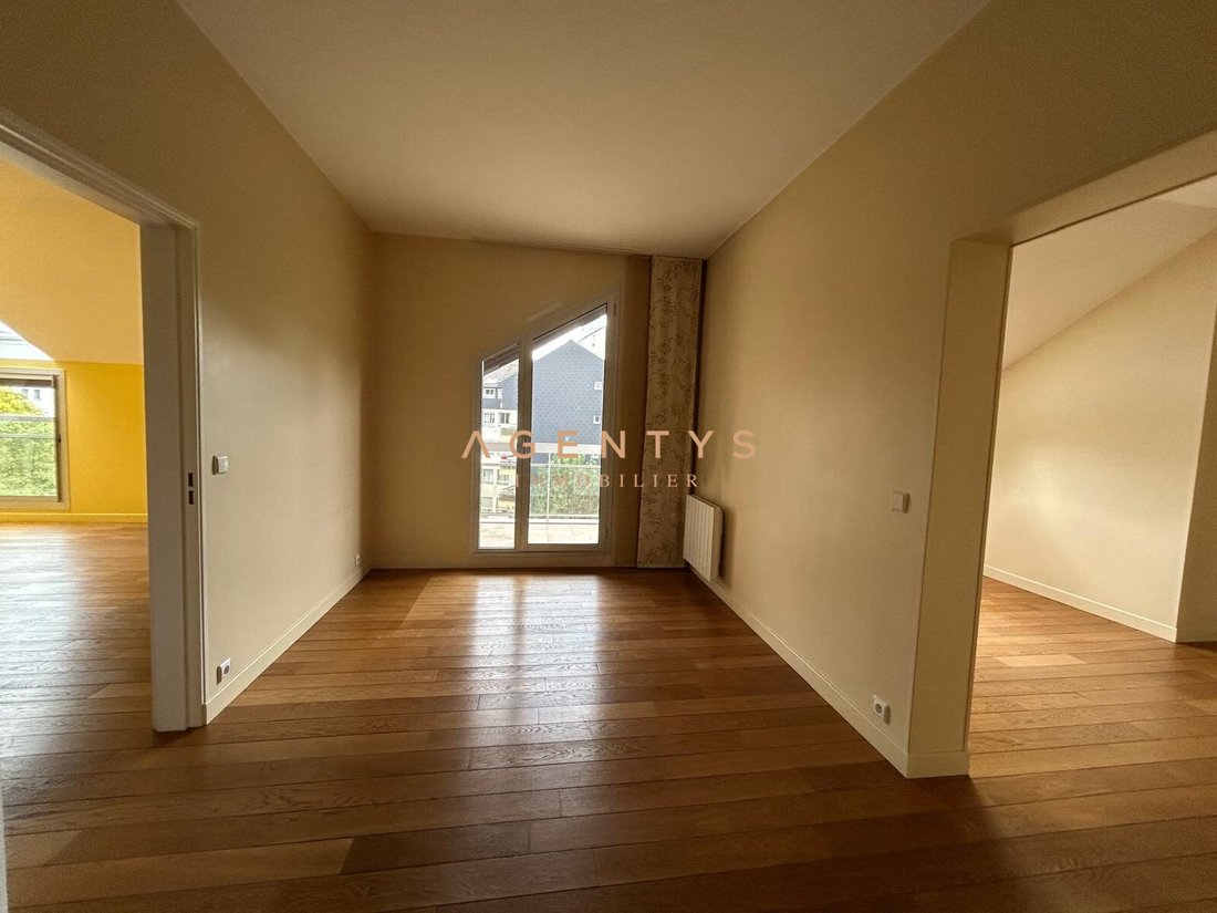 Apartment in Nogent-sur-Marne, Ile-de-France, France 5 - 18544786