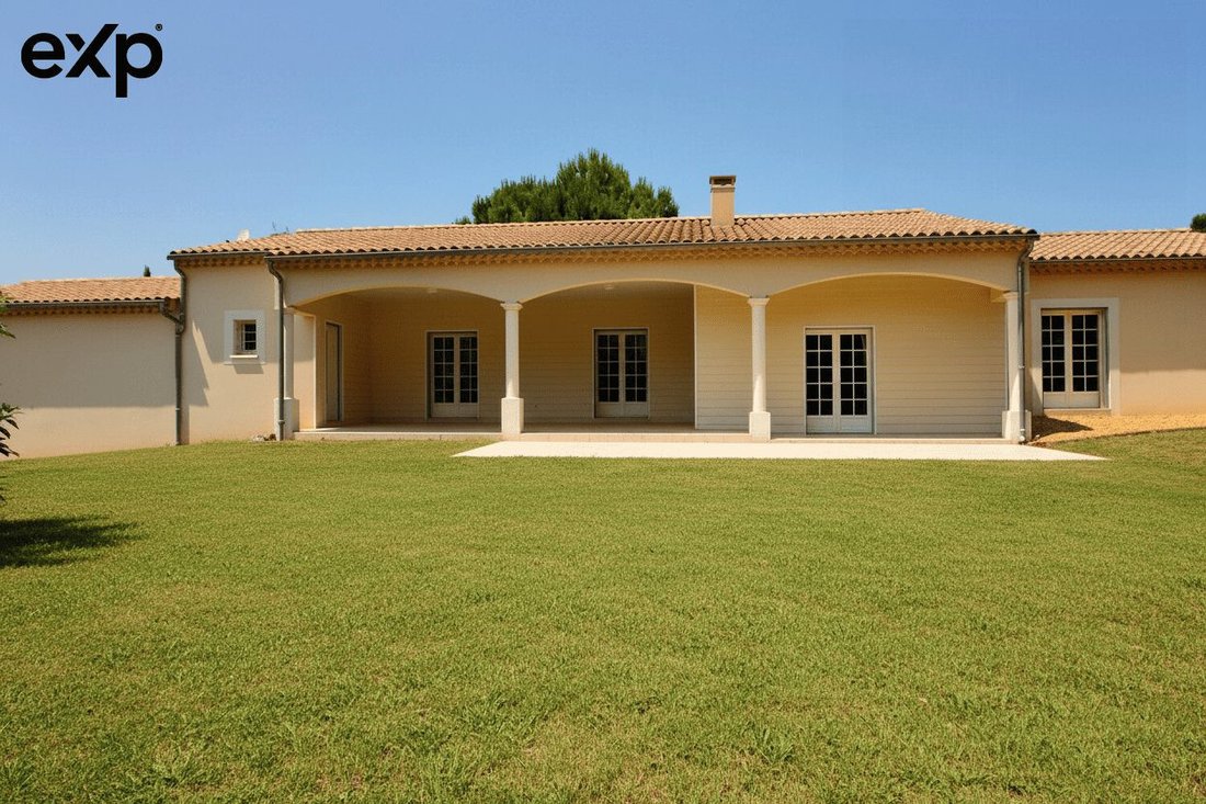 Villa in Nevons-route d'Apt, L'Isle-sur-la-Sorgue, France 2 - 17718653