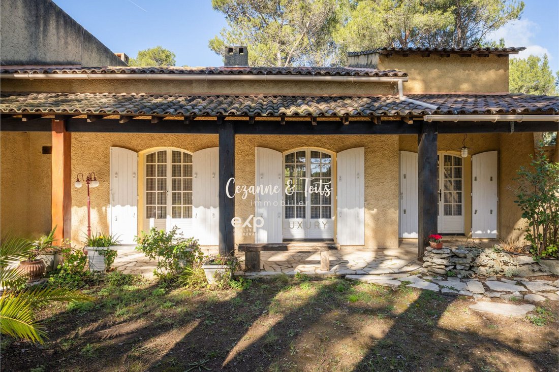 Country House in Ventabren, Provence-Alpes-Côte d'Azur, France 2 - 18003121