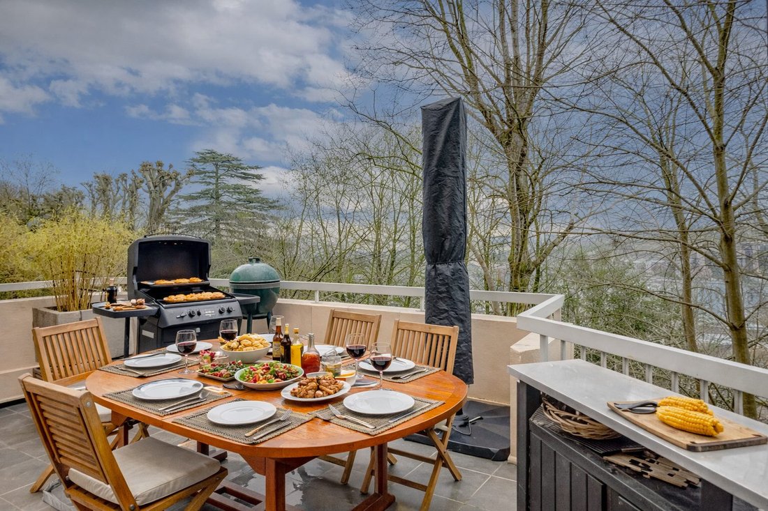 Apartment in Forêt, Saint-Germain-en-Laye, France 1 - 16987250
