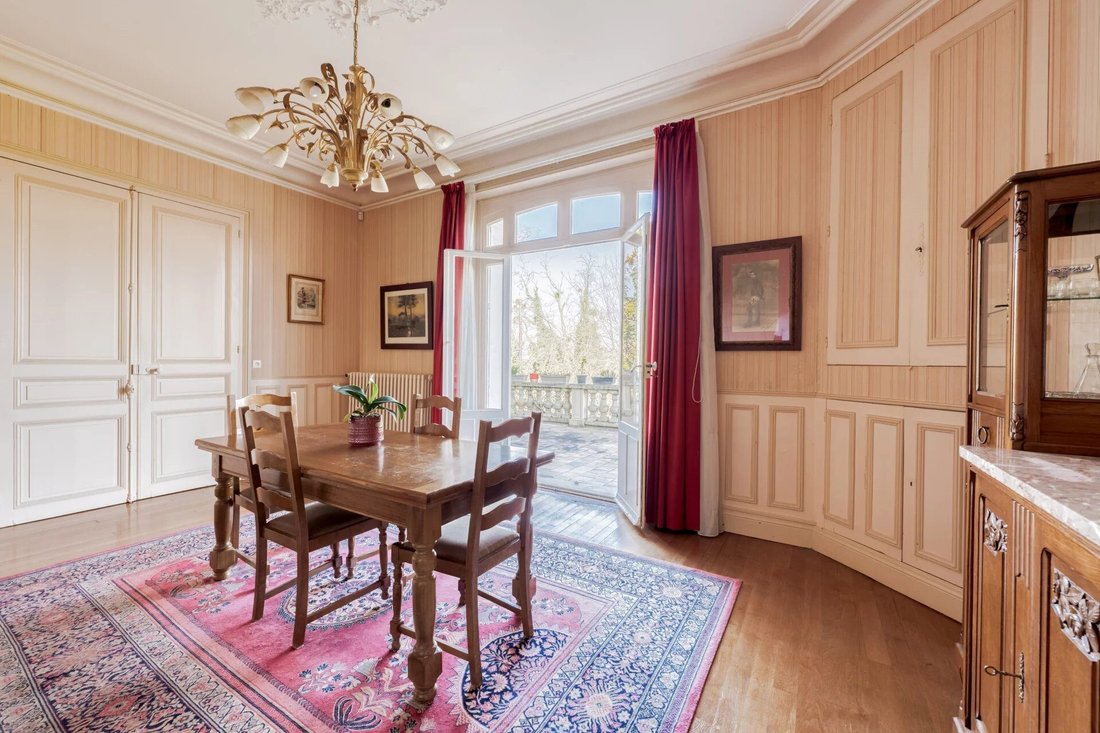 House in Meaux, Ile-de-France, France 3 - 16847256