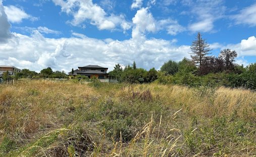 Land in Vétraz-Monthoux, Auvergne-Rhone-Alpen, Frankreich 1