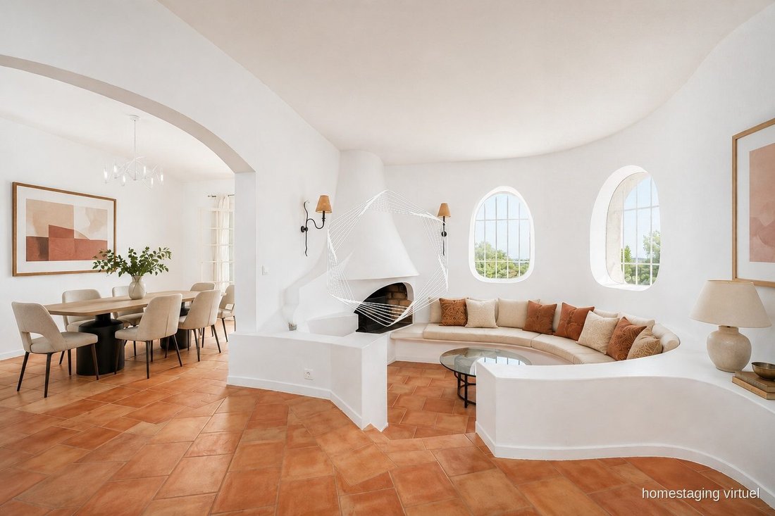 Villa in Le Rouret, Provence-Alpes-Côte d'Azur, France 1 - 18537827