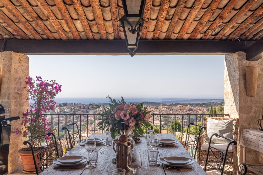 Villa in Plan de Noves, Vence, France 1 - 17857319