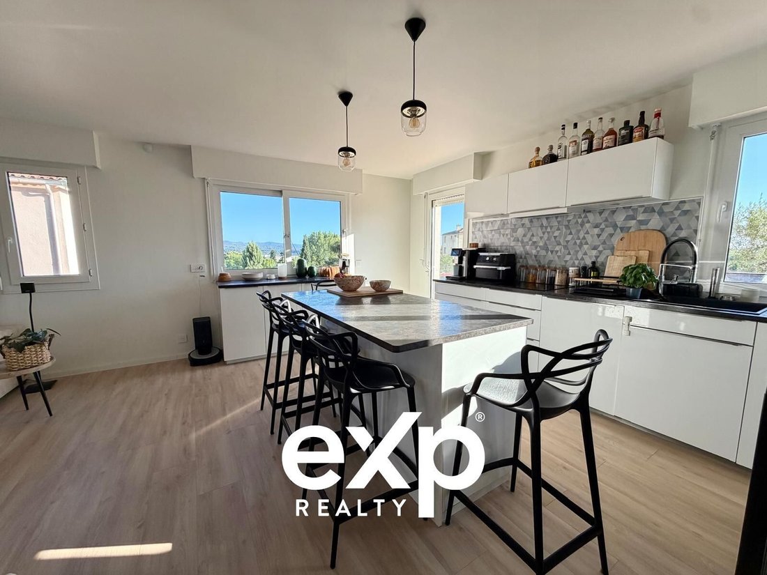 Apartment in Granettes-Jauberte-Sainte Anne, Aix-en-Provence, France 5 - 18267312