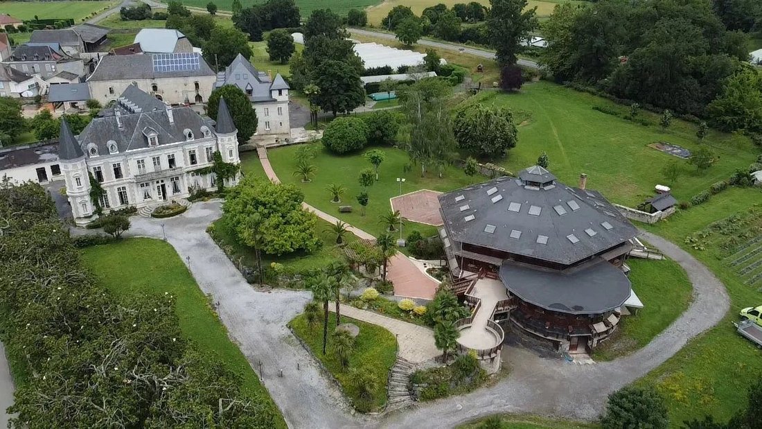 Chateau in Navarrenx, Nouvelle-Aquitaine, France 3 - 16822739