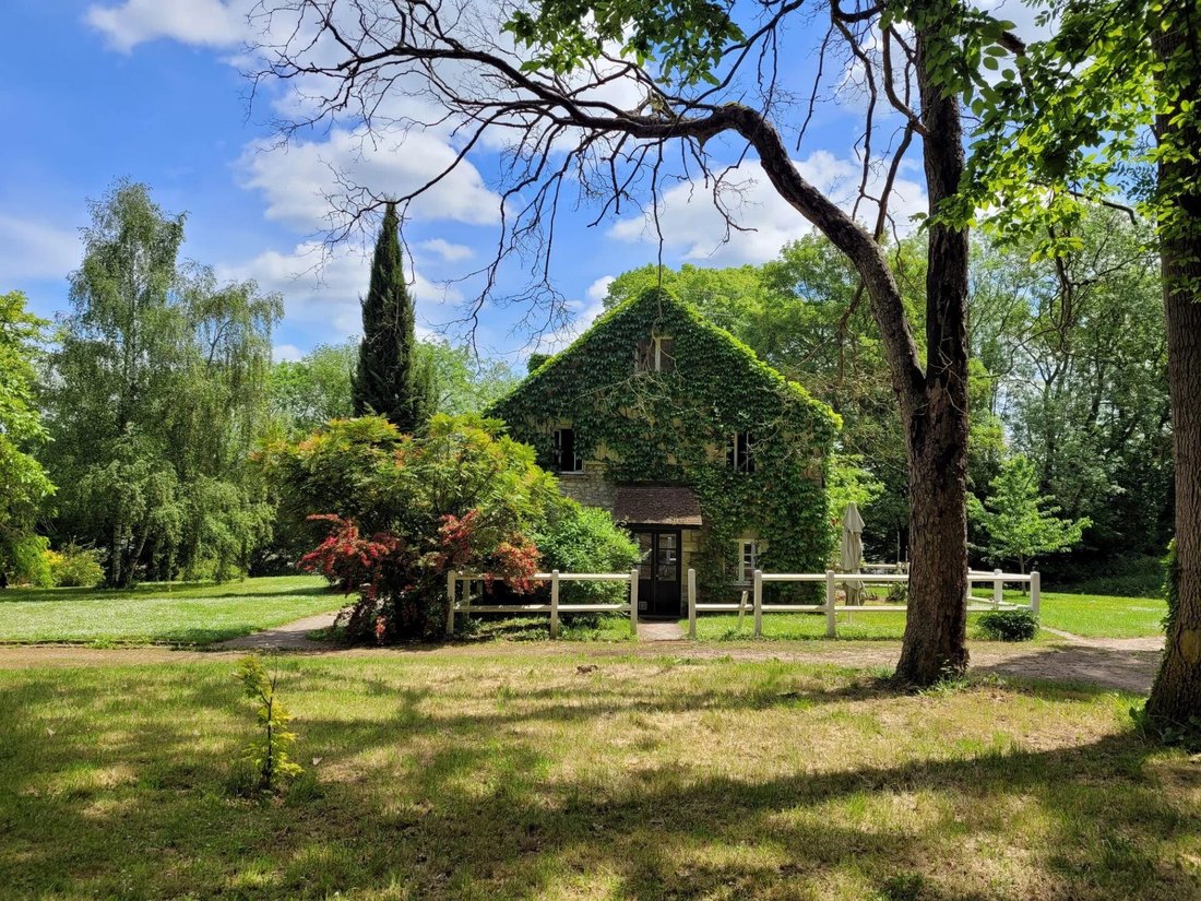 House in Port Ham-Village, Cergy, France 5 - 16827563