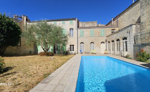 House in Niort, Nouvelle-Aquitaine, France 1