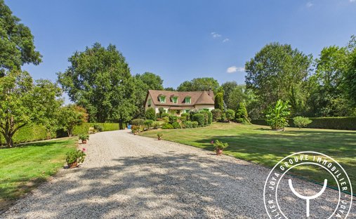 House in Saint-Just-Sauvage, Grand Est, France 1