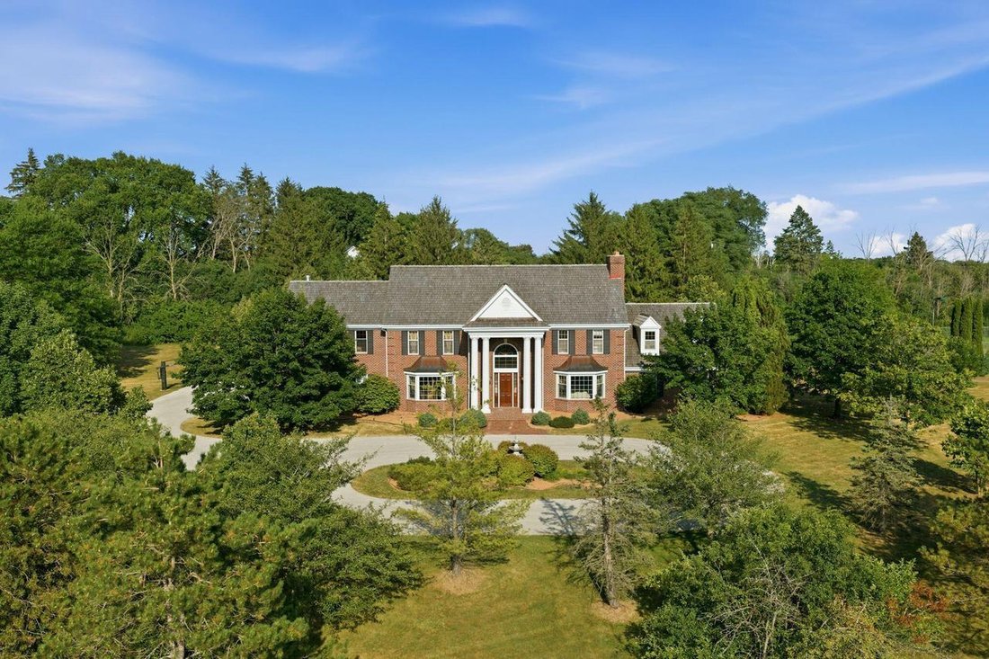 House in Fox Point, Wisconsin, United States 2 - 18545026