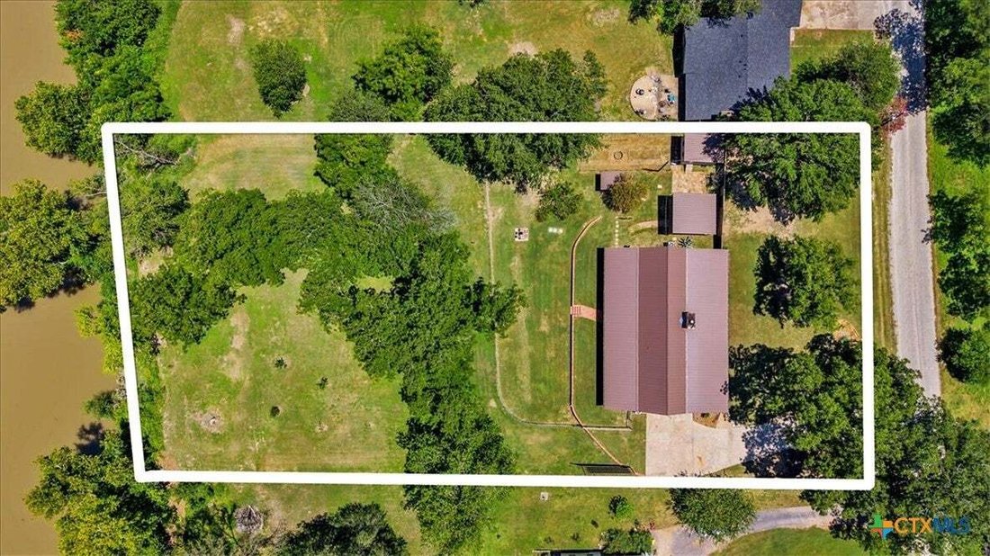Maison à Bastrop, Texas, États-Unis 2 - 18545312