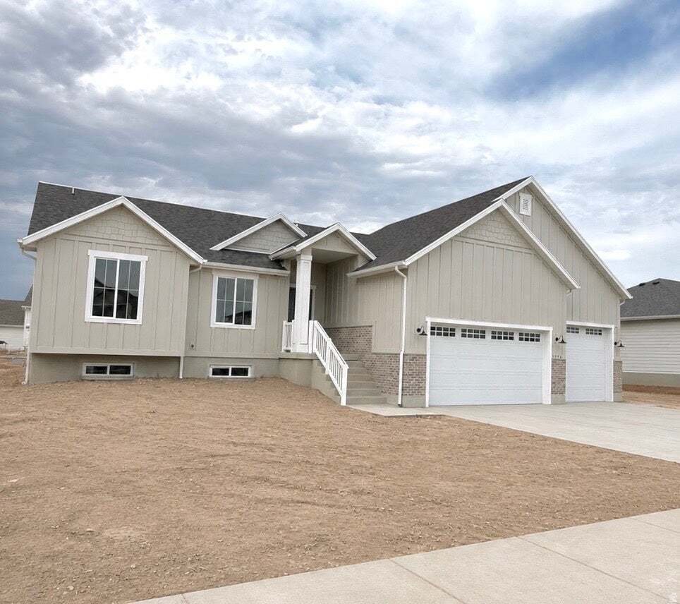 House in Clearfield, Utah, United States 2 - 17737260