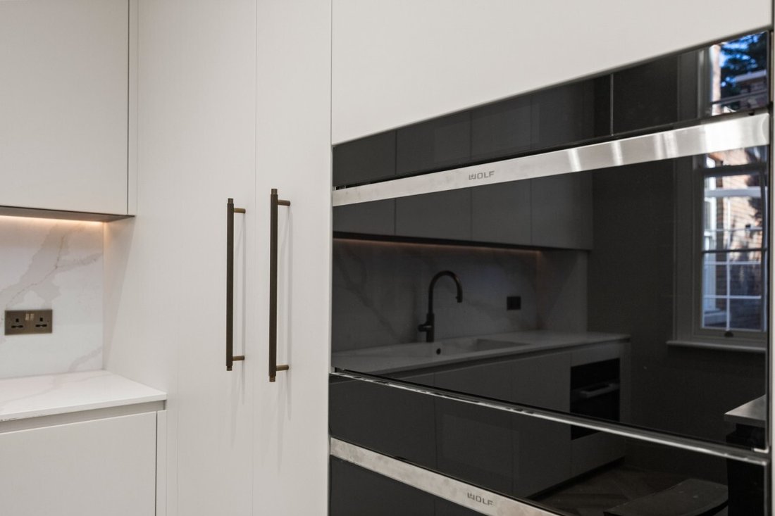Apartment in Hampstead Garden Suburb, Barnet, England 5 - 16735199