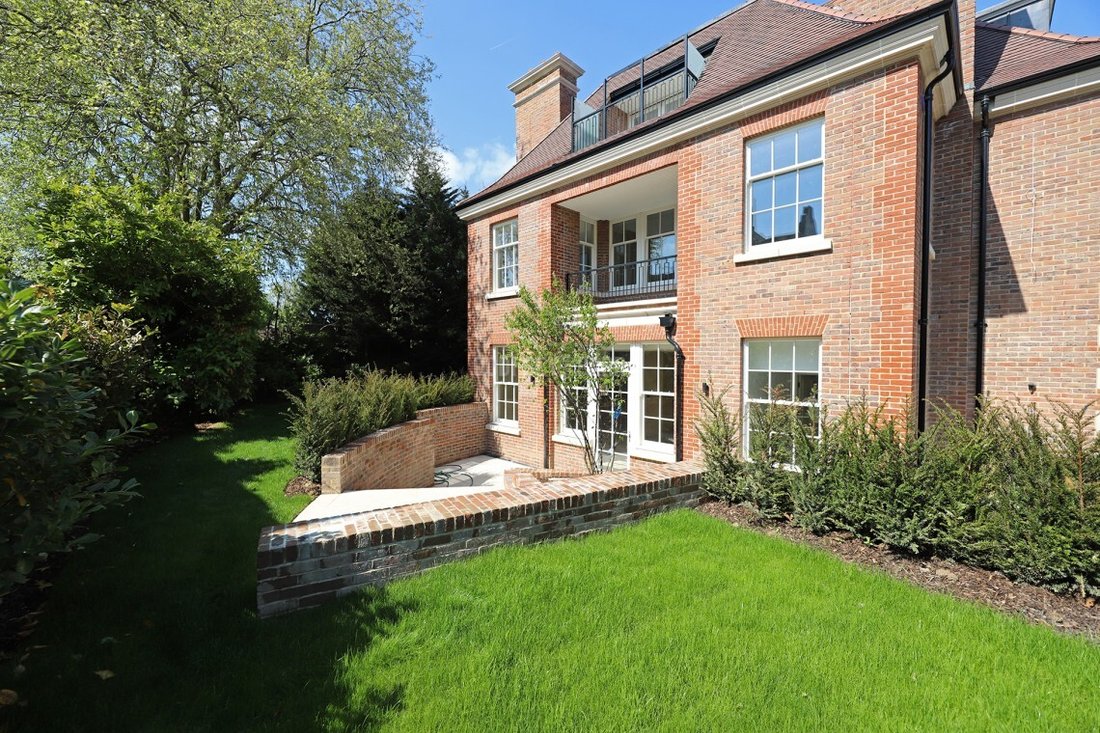 Apartment in Hampstead Garden Suburb, Barnet, England 3 - 16735199
