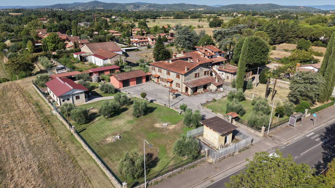 Villa in Quarata-Indicatore Pratantico-Ceciliano, Arezzo, Tuscany 2 - 18546204