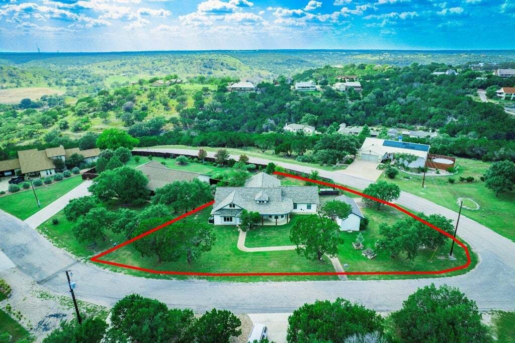 House in Kerrville, Texas, United States 4 - 18545496