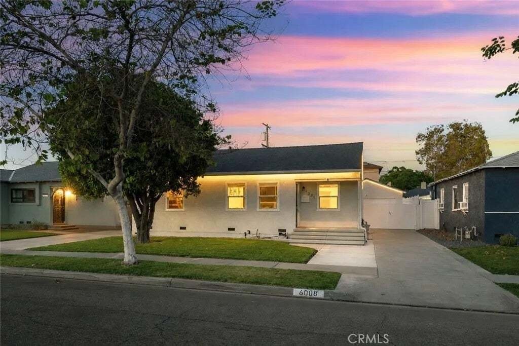 House in Lakewood, California, United States 1 - 18546005