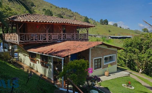 Finca in Vereda Curazao, Antioquia, Colombia 1