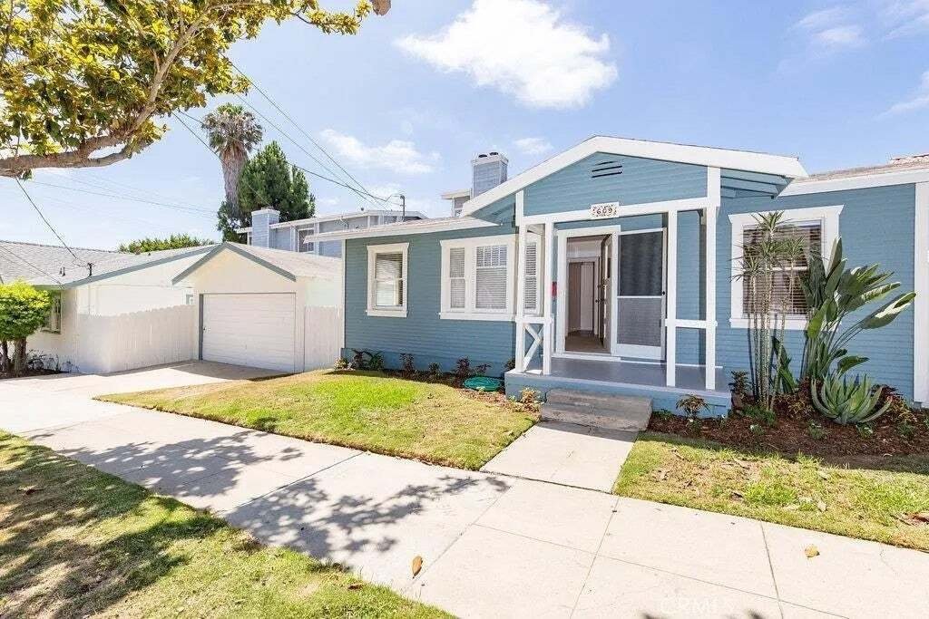 Torrance, California, United States 5 - 18545977