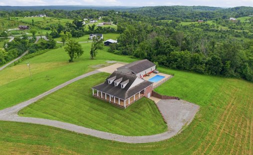 House in Columbia, Tennessee, United States 1