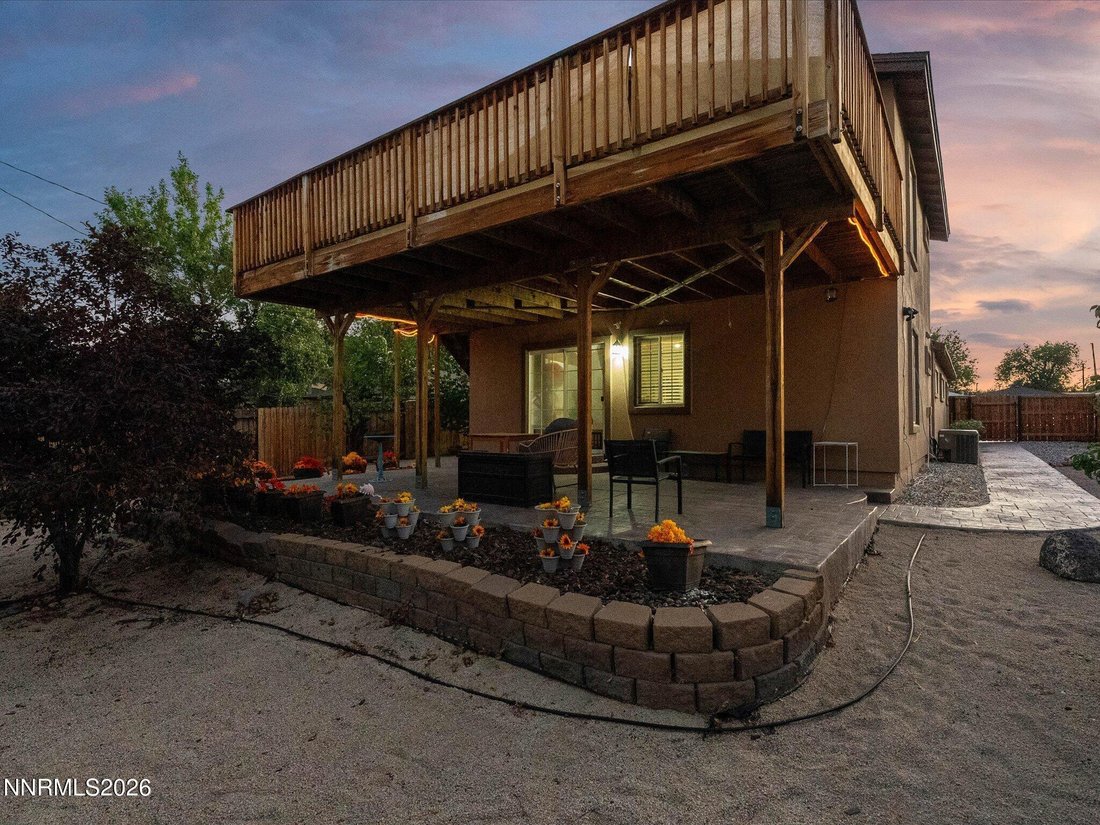 House in Reno, Nevada, United States 4 - 18545674