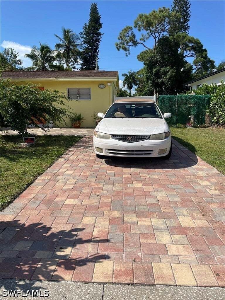 House in Naples, Florida, United States 4 - 18545561